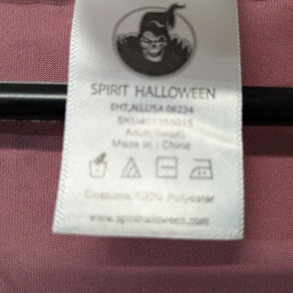 Elegant Pink and Purple Gown - Picture 3 of 4